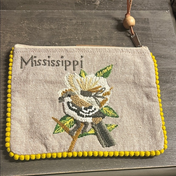 Embroidered Mississippi Pouch with Bird Design - Picture 1 of 4